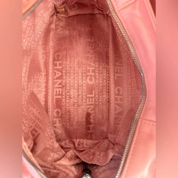 CHANEL Coco Mark Chocolate Bar Logo Caviar Skin Handbag - Picture 13 of 13